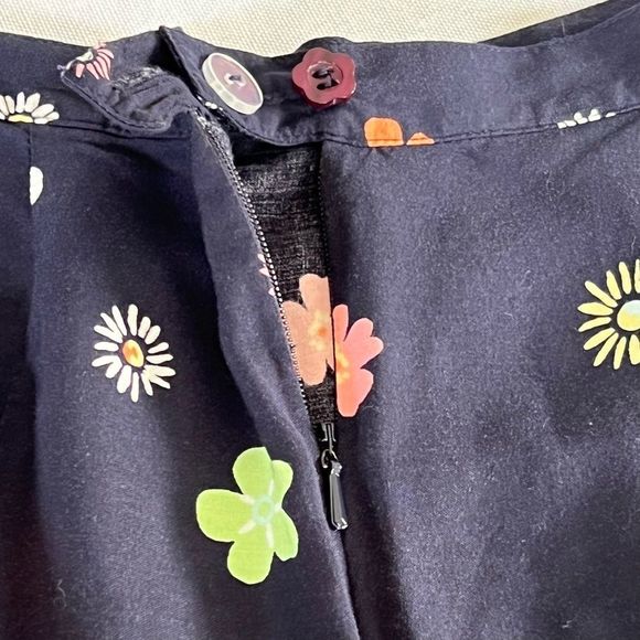 🌟VINTAGE🌟 Christopher&Banks Maxi Skirt with Side Slits And 60's Retro Flowers - Picture 7 of 16